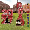 Nuevo letrero de decoración exterior para jardín de Amazon para la temporada de graduación 2027 con letras coloridas para felicitar a los graduados