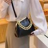 Bolso Portátil de Cadena Texturizada Transfronterizo para Mujer 2024 Nuevo Estilo Estilo Extranjero Bolso de Hombro de Cuero Brillante Diseño Personalizado Bolso Casual Cruzado