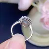 Venta al por mayor de fábrica explosiones anillo natural de acuamarina incrustación de plata S925 piedra principal 5x 7 venta caliente en Europa y Estados Unidos una generación de cabello