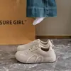 Zapatillas de entrenamiento alemanas cómodas de cuero con suela blanda para mujer, nuevas zapatillas casuales vintage con cordones para primavera y otoño 2026
