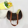 Bolso de Mujer 2026 Primavera/Verano Nuevo Moda Versátil Bolso Baguette Retro Bolso de Hombro Bajo el Brazo Bolso de Media Luna Tendencia