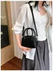 Bolso de mujer con estampado de lichi, nuevo modelo de verano 2026, súper popular y exquisito, bolso de mano pequeño versátil para salir, bolso de hombro, bolso cruzado