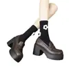 Zapatos de Cuero Estilo Británico Retro para Mujer, Novedad Primavera 2026 Estilo Francés Suela Gruesa Tacón Grueso Versátiles Mocasines Slip-On