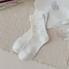 Calcetines de Otoño e Invierno para Mujer Calcetines Largos de Algodón Dulces Transpirables Resistentes al Olor Calcetines hasta la Mitad de la Pantorrilla Estilo Coreano de Otoño Calcetines Abullonados Florales Sin Costuras