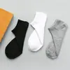 Calcetines de barco de primavera y verano calcetines para hombre calcetines para niños de boca baja invisibles color liso negro y blanco gris calcetines deportivos fabricantes al por mayor