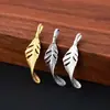 Prata de Lei S925 Estilo Takahashi Pena Irregular Pena Curva Pingente Torcido Pequeno Charme de Pena DIY Cristal