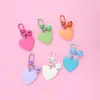 Nuevo llavero Bell love colgante lindo color resina corazón de durazno accesorios pequeño fresco adornos de corazón de durazno