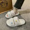 Lindas pantuflas de peluche para mujer, pantuflas suaves de suela blanda para interior, populares en Xiaohongshu, pantuflas de algodón modernas y elegantes