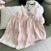 Conjunto de pijama camisola kt, novo estilo de verão com bojos, pode ser usado fora, modelagem solta, malha fina de algodão nuvem para casa para meninas