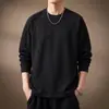 Sudadera con Capucha de Diseño Americano de Alta Gama con Pliegues y Letras en Relieve de Manga Larga para Hombre Otoño Nuevo Holgada con Sentido de Alta Calidad Top de Cuello Redondo