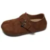 Zapatos de mujer estilo Birkenstock con plataforma y aumento de altura, nuevo modelo verano y otoño 2026, punta redonda con hebilla, mocasines casuales de imitación de punta dividida