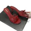 Novidades da Primavera 2026 Aliexpress Atacado Sapatos de Salto Alto Franceses Tiras de Verniz Vermelho com Laço Chinelos