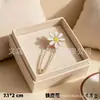 Broche fivela anti-luz de abelha, pin de segurança de gota de óleo para roupas transfronteiriças, acessório de vestuário de pérola de alta qualidade, artefato de gola