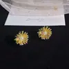 Brincos de Fogos de Artifício da Moda, Brincos Únicos e Versáteis de Pérola e Zircônia, Novos Brincos Populares da Moda Estilo Celebridade da Internet com Hastes de Prata
