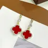 Pendientes de Trébol de Cuatro Hojas Rojos para Mujer, Pendientes Pequeños Estilo Chanel, Nuevos Pendientes de Moda Tendencia, Nuevo Diseño Elegante