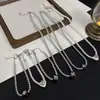 Colar de Coração com Gotejamento de Óleo e Zircônia Microincrustada em Forma de Cruz, Pulseira e Gargantilha de Personalidade Única High-End de Nicho