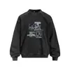 Sudadera de estilo retro americano de corte holgado con estampado de personaje difuminado, acabado desgastado, top pullover de peso pesado 400G para hombre, adecuado para primavera y otoño
