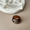 Anillo de Resina de Alto Grado con Combinación de Colores con Forma para Mujer, Nicho Único, Fresco, Tendencia de Moda, Elegante, Anillo Versátil