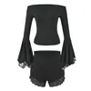 Conjunto de top de tricô com manga sino, um ombro só, elástico e justo, shorts rendados deslumbrantes que abraçam o quadril e leggings sexy