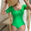 Bikini de una pieza Moda para nadar Sexy para mujer Cubre el abdomen Adelgazante Vacaciones en aguas termales Nuevo traje de baño