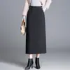 Nueva falda bodycon versátil de color liso para mujer, versión coreana otoño 2026, de cintura alta, adelgazante, falda larga recta para ir al trabajo, moderna