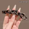 Acessórios de cabelo elegantes e sofisticados: grampos de cabelo para dar volume, presilhas de garra, presilhas verticais, presilhas de laço, presilhas banana, presilhas torcidas doces e estilosas