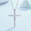 Accesorios de Moda Collar con Colgante de Cruz de Plata S925 para Mujer, Estilo de Gama Alta de Nicho con Colgante de Circonita, Joyería de Plata con Colgante Único al por Mayor