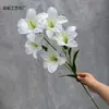 Venda Direta da Fábrica Lírio do Dia de Três Cabeças Lírio Casamento Amarílis Artificial Flor Falsa Casamento Decoração de Interiores Arco Guia de Estrada