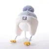 Sombrero de Dibujos Animados Estilo Lei Feng Coreano Lindo Súper Lindo para Bebé Cálido Cortavientos Protección para Orejas Sombrero de Punto para Niños Otoño e Invierno