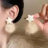 Pendientes de Estrella de Felpa Adecuados para Invierno, Pendientes de Nuevo Diseño Nicho para Mujer 2025, Accesorios para Orejas Versátiles y Súper Hermosos