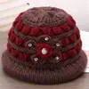Boina cálida de otoño e invierno para mujeres mayores, sombrero de abuela moderno y grueso, sombrero tipo cubo de terciopelo dorado