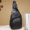 Bolso de pecho de cuero de alta gama, bolso nuevo, venta al por mayor, bolso de pecho casual de moda para hombre, bolso de mensajero de cuero de capa superior, productos nuevos transfronterizos