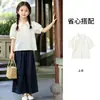 Conjunto Novo Estilo Chinês para Meninas Verão 2026 Novo Tendência Estilo Nacional Blusa e Calça Jeans Wide-Leg Conjunto de Duas Peças para Crianças Maiores