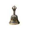 Campana de latón del Tíbet con mantra de seis sílabas, llavero para bolsa de coche estilo vintage, colgante de estilo étnico, disponible para venta al por mayor y dropshipping