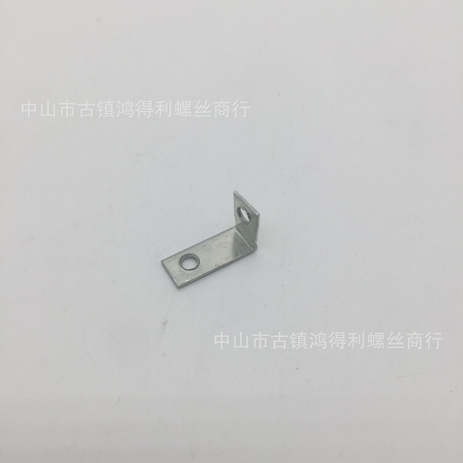 七字片小双牙