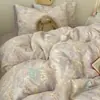 Conjunto de Quatro Peças em Gaze Dupla Estampada A-class Cloud-feel Roupa de Cama para Dormitório de Estudante Lençol com Elástico Lençol de Cama Conjunto de Três Peças