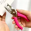 Perforador de agujeros para cuentas de rompecabezas llavero perforador de agujeros 1.5mm perforador de agujeros recubierto de goma rosa llavero perforador de agujeros para tarjetas 3mm