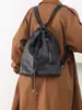 Mochila Casual Retro de Nuevo Estilo para Mujer con un Elegante Diseño de Cordón, Sensación Relajada, Bolsa de Gran Capacidad para el Día a Día para Mujeres