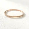 Nova Oferta Especial Moda Versátil Tendência Alta Qualidade Resistente à Cor Pulseira de Aço Inoxidável para Mulheres Pulseira de Aço Titânio Luxo Leve Joias