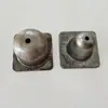 J de metal engrosado tazón de pie apilable base de tubo cuadrado estampado estante de copa de pie madre-hijo tela de muñeca pie Qiaogujia pie