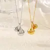 Collar con colgante de gota de agua y viento elegante de estilo europeo y americano para mujer, nuevo y sencillo, cadena de suéter chapada en oro de acero inoxidable que combina con todo, joyería al por mayor