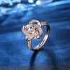 Anel de Trevo de Amor Rotativo para Mulheres, Design de Nicho da Ins, Fashion, Luxo Leve, Sensação de Alta Qualidade, Anel Personalizado para Dedo Indicador Presente