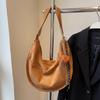 Bolso Mensajero Niche para Mujer 2024 Nuevo Superficie Suave Esmerilado Bolso de Hombro Moda Estilo Occidental Viajero Sobaco Dumpling Bag Trendy