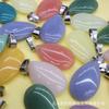 Colgante de piedra fluorescente de color europeo y americano con forma de gota de agua, artículos de playa, moda, colgante simple, collar para niña, accesorios