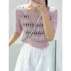Top Feminino de Verão Novo com Design Vazado Fino de Nicho, Manga Curta, Malha de Seda Gelada Slim-fit de Alta Qualidade