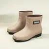 Versão coreana de galochas curtas femininas antiderrapantes galochas femininas moda sapatos impermeáveis atacado adulto sola grossa sapatos de borracha galochas fábrica