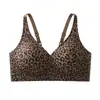 El Más Vendido de Europa Estampado de Leopardo Fruncido Sujetador Sin Costuras Sin Varillas Recoge los Lados de los Senos Senos Pequeños Fruncido Se Ve Más Grande Ropa Interior Invisible