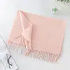 Lenço Liso de Cashmere Sintético com Logo Personalizado para Outono e Inverno 2025 para Mulheres, Xale de Inverno com Franjas e Estilo Coreano