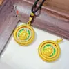 Tienda de Oro Mismo Estilo Oro Antiguo Esmalte Incrustado de Diamantes Colgante Giratorio Dios Amarillo de la Riqueza Nuevo Estilo Chino Colgante Amarillo Dios de la Riqueza Venta al por Mayor