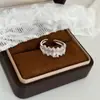 Anillo Abierto de Circonita de Diseño de Moda Exquisito y Versátil Joyería de Nicho de Lujo Ligero de Gama Alta para el Día a Día con Personalidad